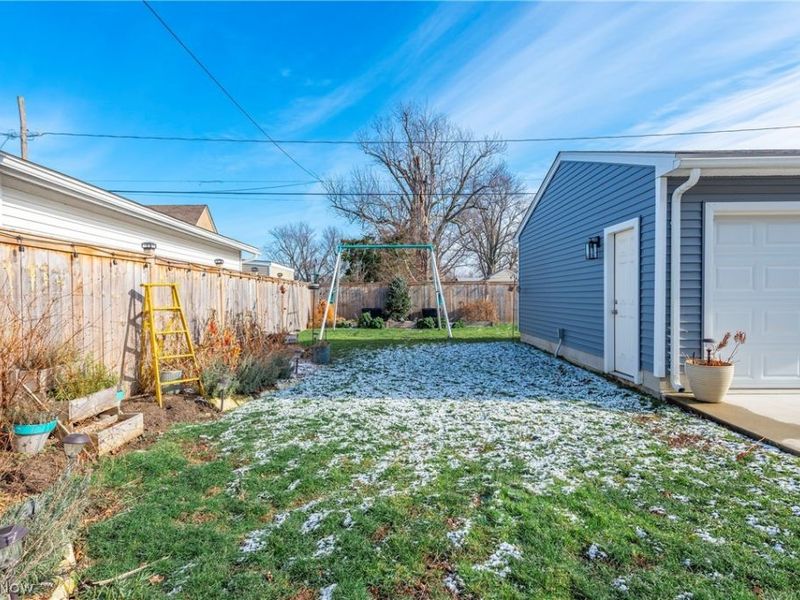 735 Allison Avenue, Lorain, OH 44052 Photo 40