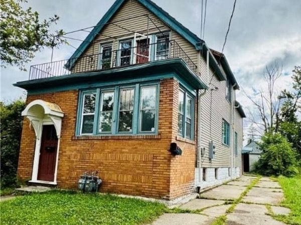 351 Moselle Street, Buffalo, NY 14211