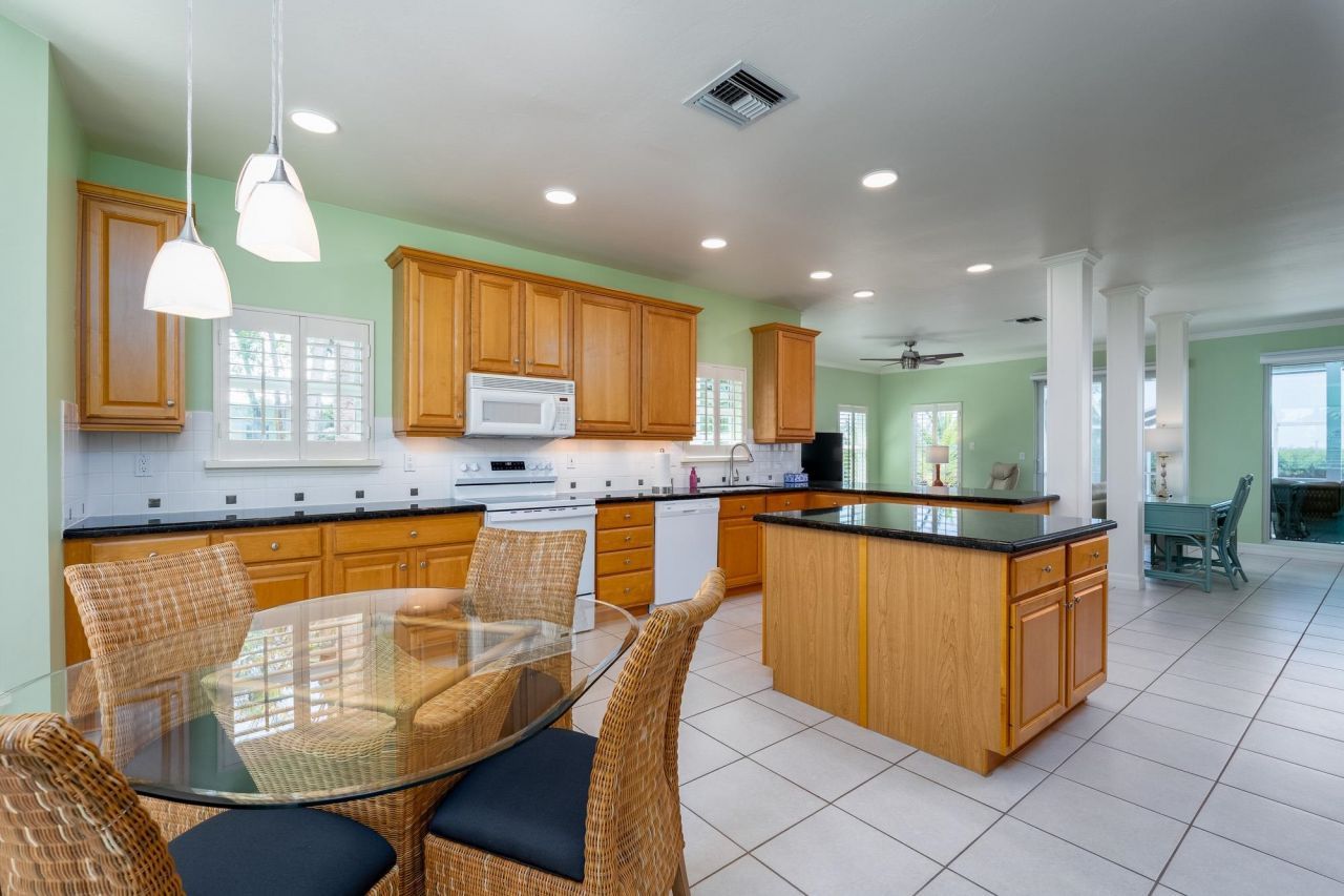 5427 Osprey Ct, Sanibel, FL 33957 Photo