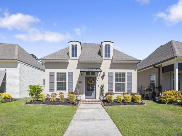 12836 Pirates Alley, Central, LA 70818