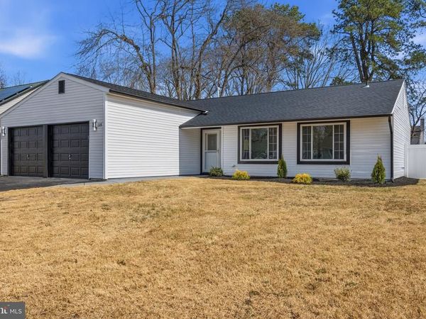 35 EASTMONT LANE, SICKLERVILLE, NJ 08081