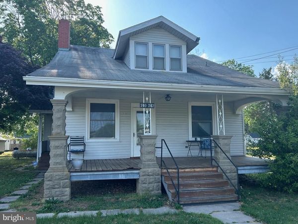 742 S STATE STREET, DOVER, DE 19901