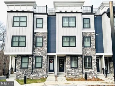 2001 HYVIEW TERRACE, FORT WASHINGTON, PA 19034