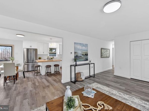 2011 E KINGS HIGHWAY , COATESVILLE, PA 19320