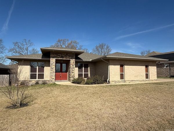 2117 Ingleside Drive, Sherwood, AR 72120