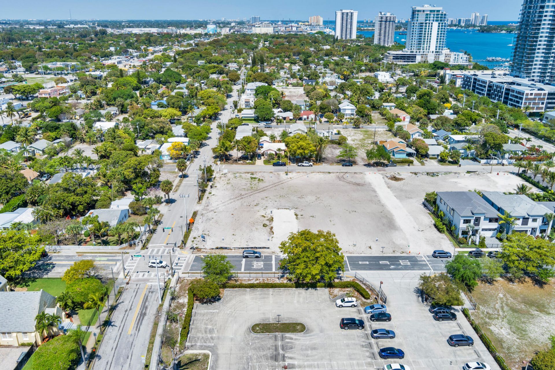 481 40th Street, West Palm Beach, FL 33407 Photo