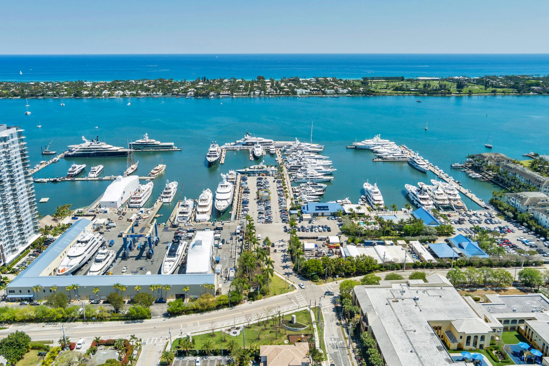 481 40th Street, West Palm Beach, FL 33407 Photo