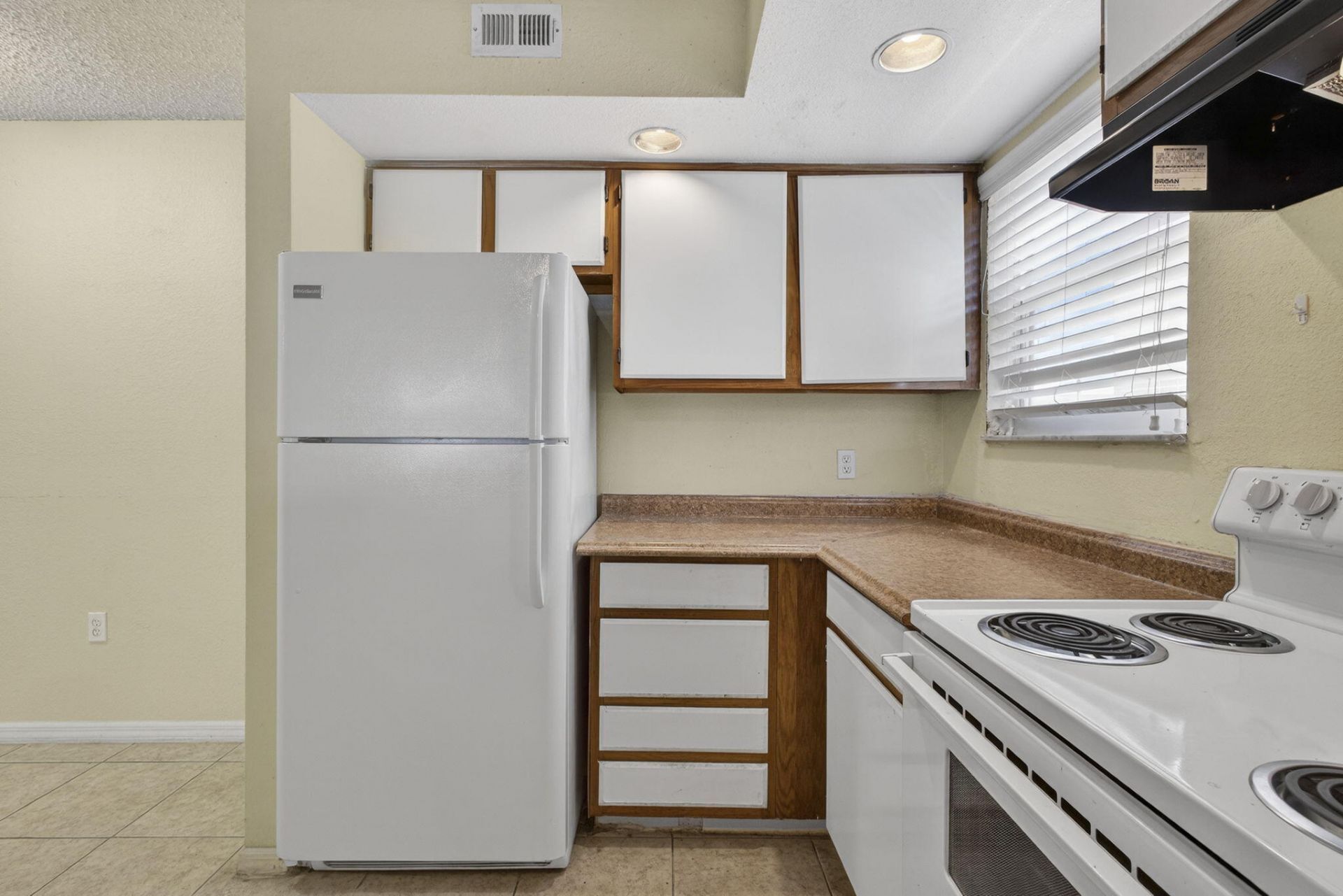 1401 Village Boulevard, Unit 1917, West Palm Beach, FL 33409 Photo