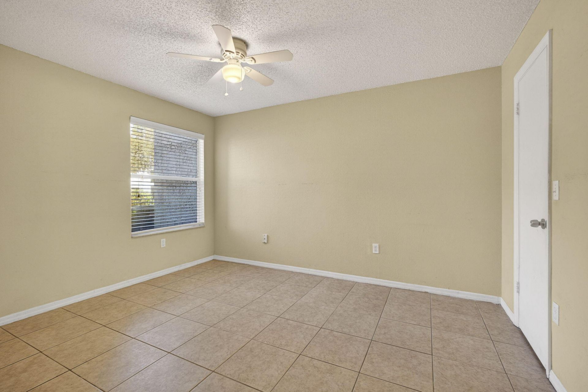 1401 Village Boulevard, Unit 1917, West Palm Beach, FL 33409 Photo