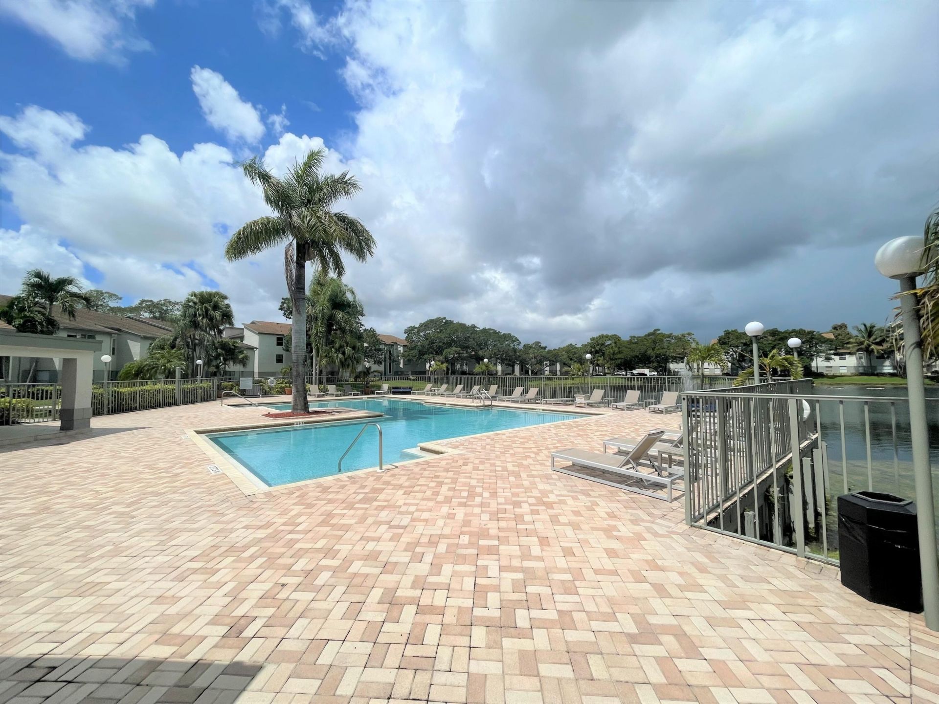 1401 Village Boulevard, Unit 1917, West Palm Beach, FL 33409 Photo
