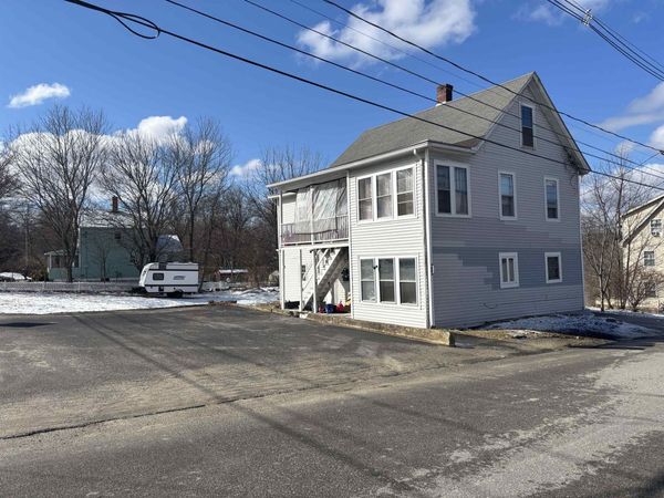 22 Ferry Street, Allenstown, NH 03275