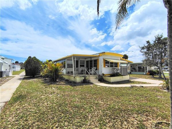 2465 SE Penny Lane , Stuart, FL 34994