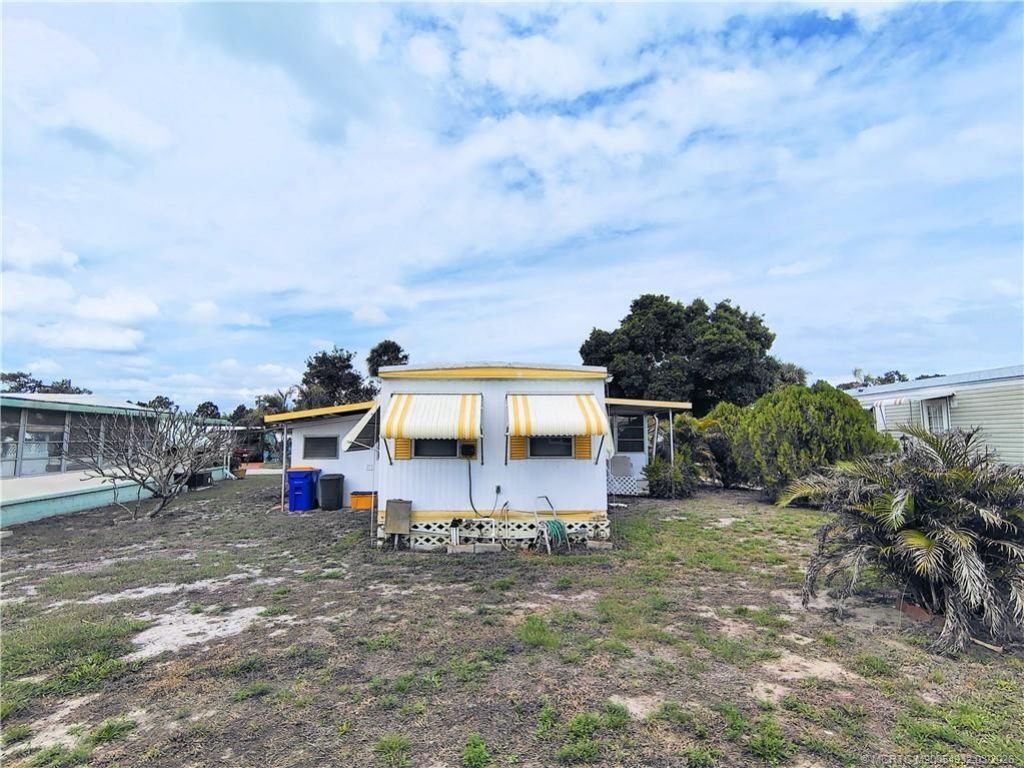 2465 SE Penny Lane , Stuart, FL 34994 Photo
