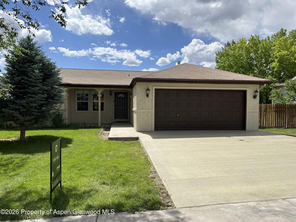 437 N Golden Drive, Silt, CO 81652