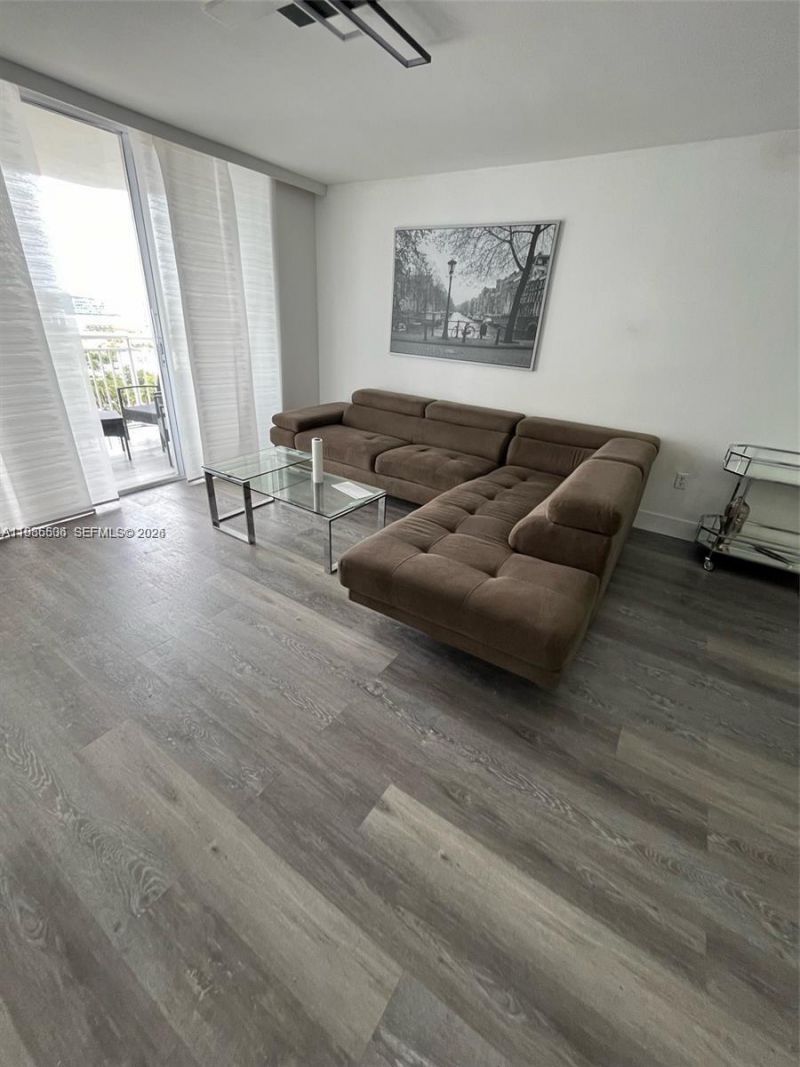 18071 Biscayne Blvd, Unit 1702, Aventura, FL 33160 Photo