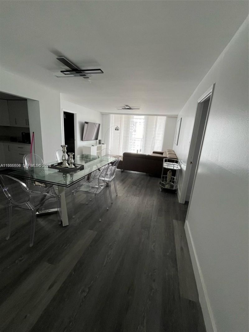 18071 Biscayne Blvd, Unit 1702, Aventura, FL 33160 Photo
