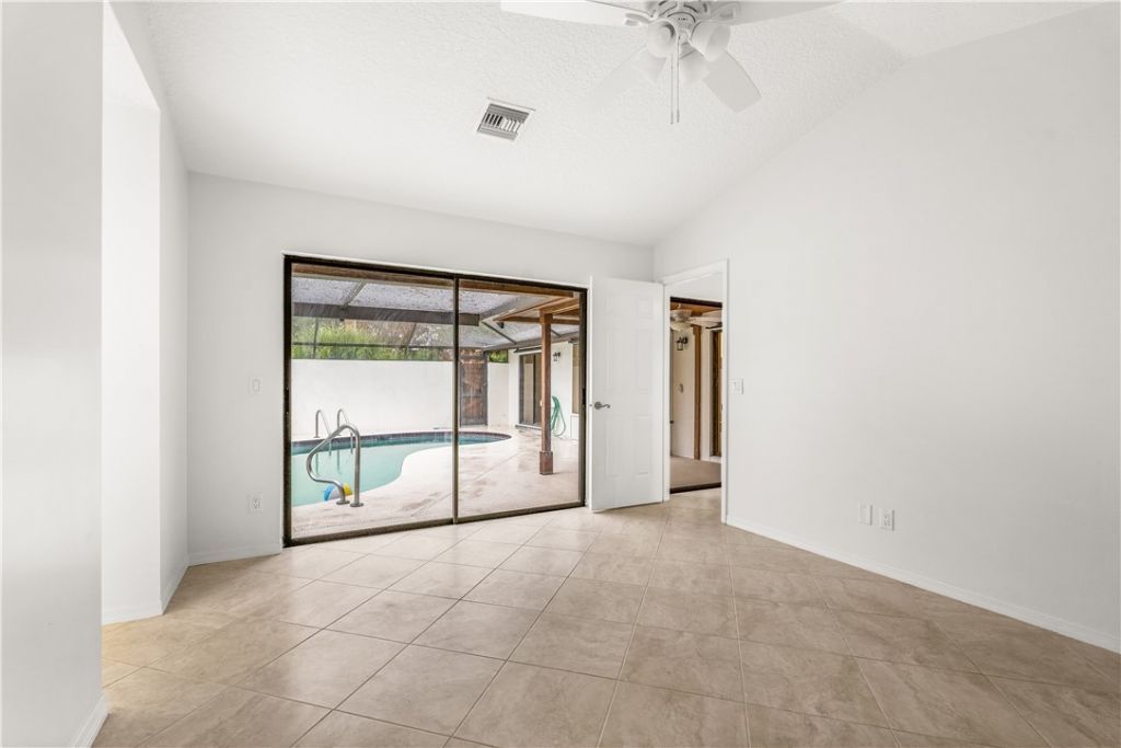 6281 N Mirror Lake Drive, Sebastian, FL 32958 Photo