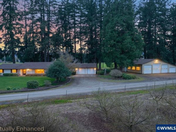 40690 McDowell Creek Dr, Lebanon, OR 97355