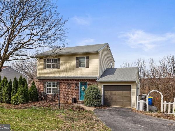 3051 DRUCK VALLEY ROAD, YORK, PA 17406