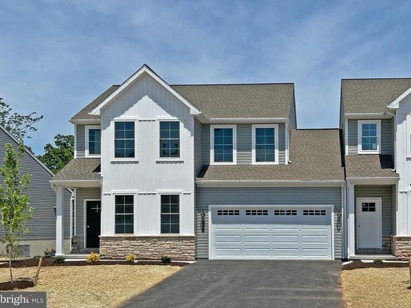 251 SAGE BOULEVARD, MIDDLETOWN, PA 17057