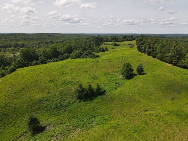 1 MARSHALL DR, Morris Chapel, TN 38361