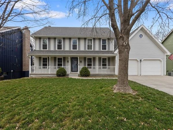 1312 Wellington Way, Liberty, MO 64068