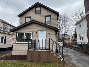 232 Malverne Drive, Syracuse, NY 13208