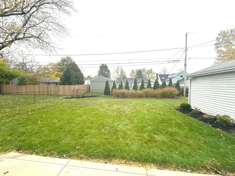 2443 Shrewsbury Road , Upper Arlington, OH 43221 Photo 15