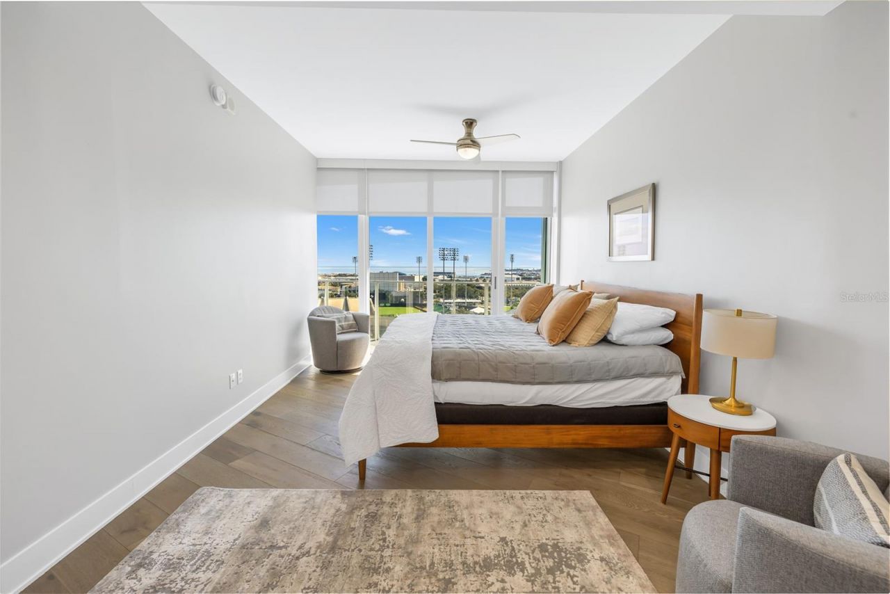 175 1st Street S, Unit 1006, Saint Petersburg, FL 33701 Photo