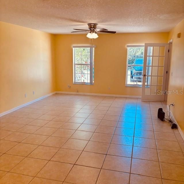 925 N Rembrandt Way, Unit 104, Inverness, FL 34453 Photo