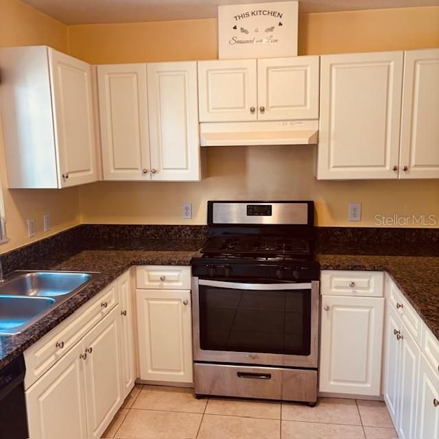 925 N Rembrandt Way, Unit 104, Inverness, FL 34453 Photo