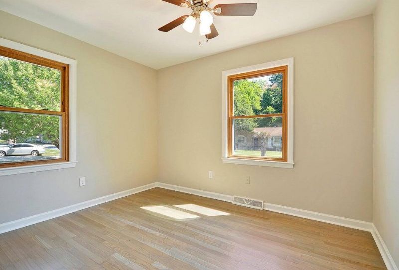 8045 Nantuckett Avenue Photo 13