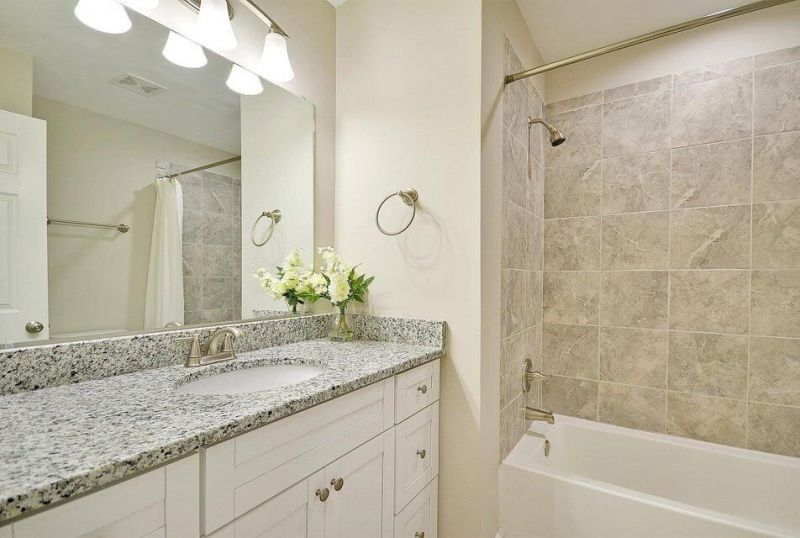 8045 Nantuckett Avenue Photo 14