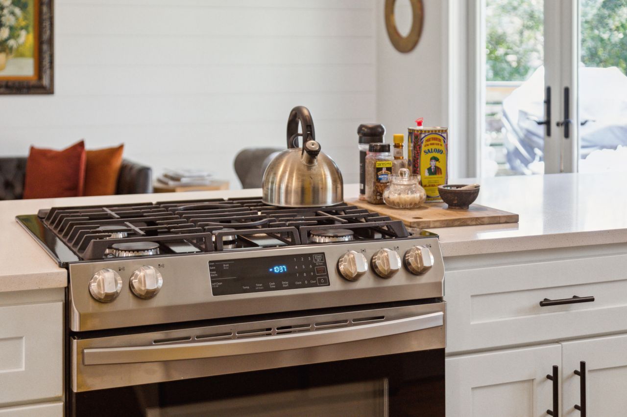 31 Farmfield Avenue Photo 13