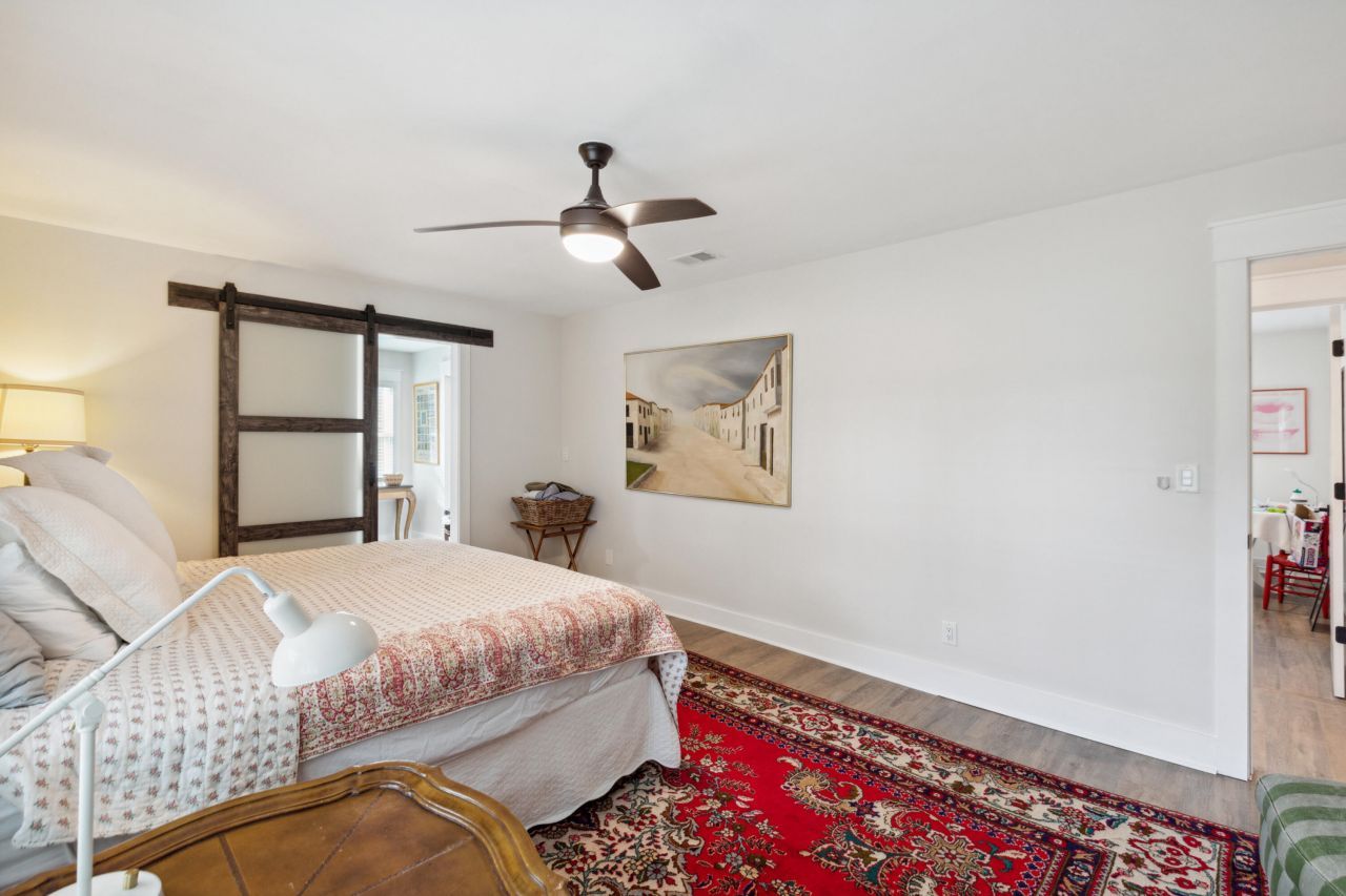 31 Farmfield Avenue Photo 20