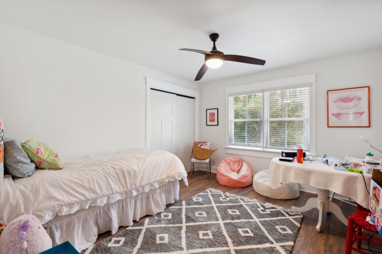 31 Farmfield Avenue Photo 28