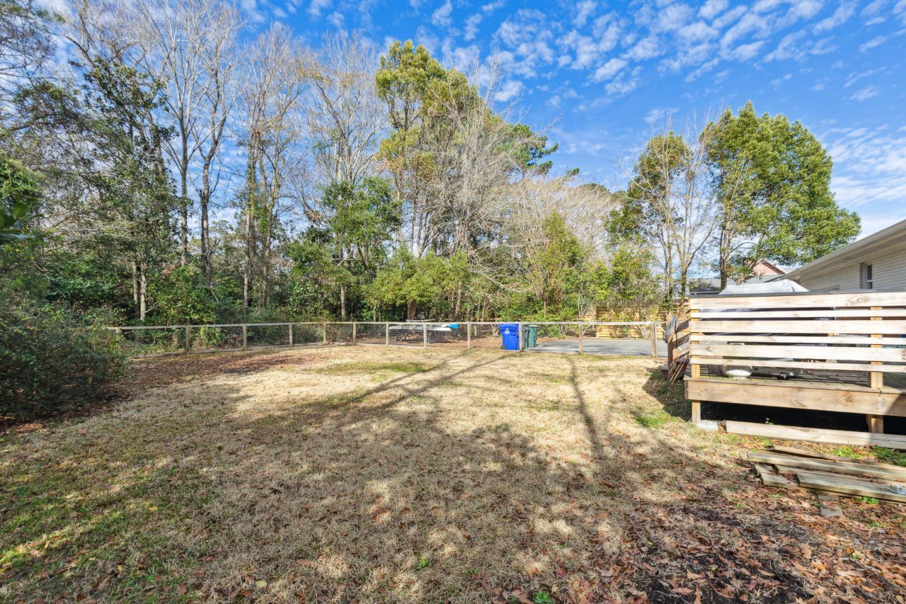 31 Farmfield Avenue Photo 31