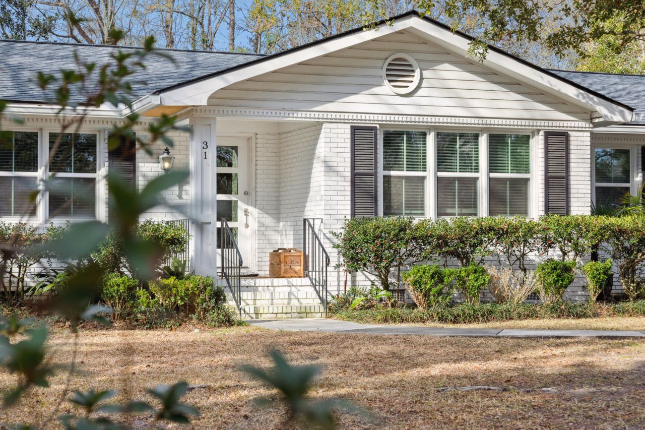 31 Farmfield Avenue Photo 35