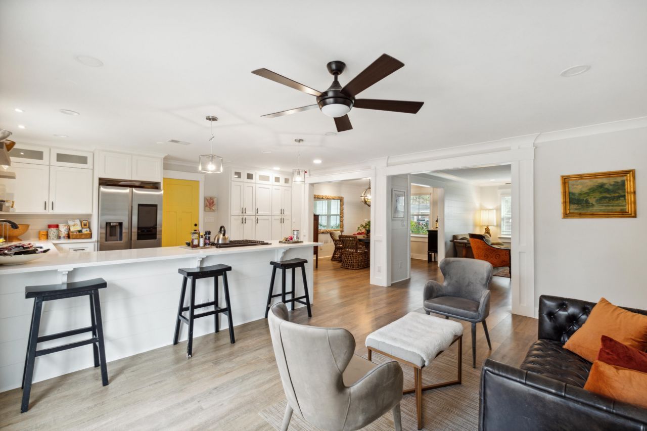 31 Farmfield Avenue Photo 9