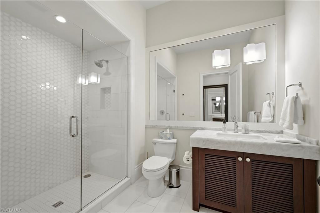 215 3rd Ave N, Naples, FL 34102 Photo
