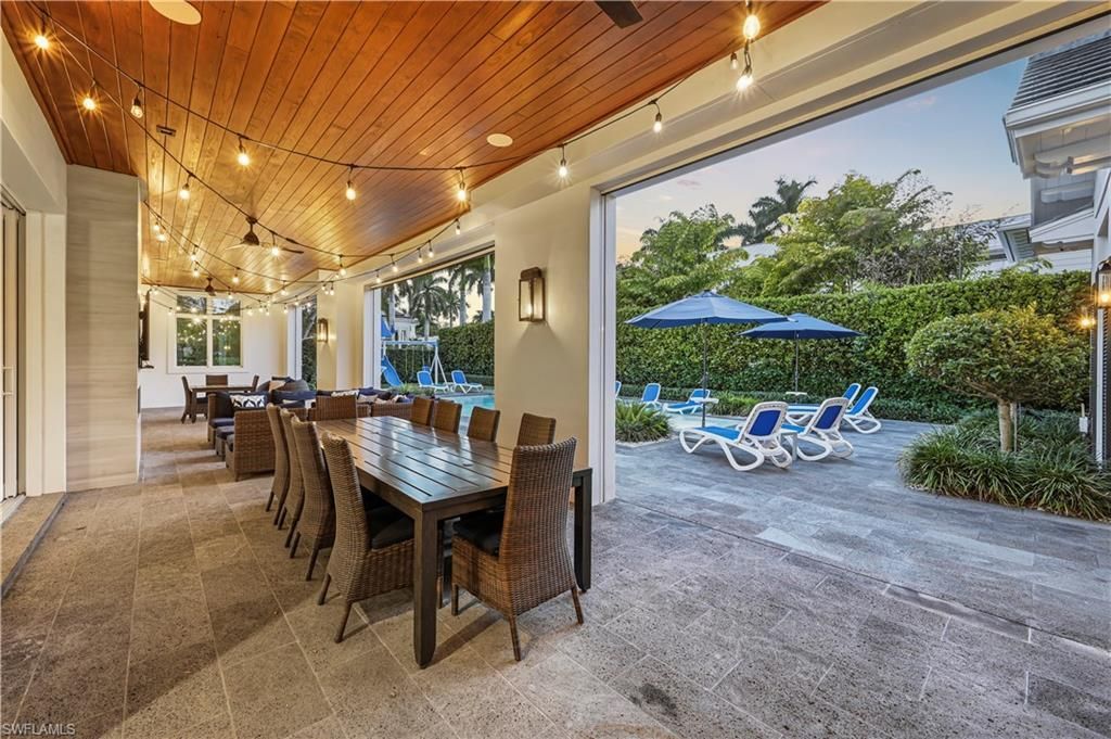 215 3rd Ave N, Naples, FL 34102 Photo