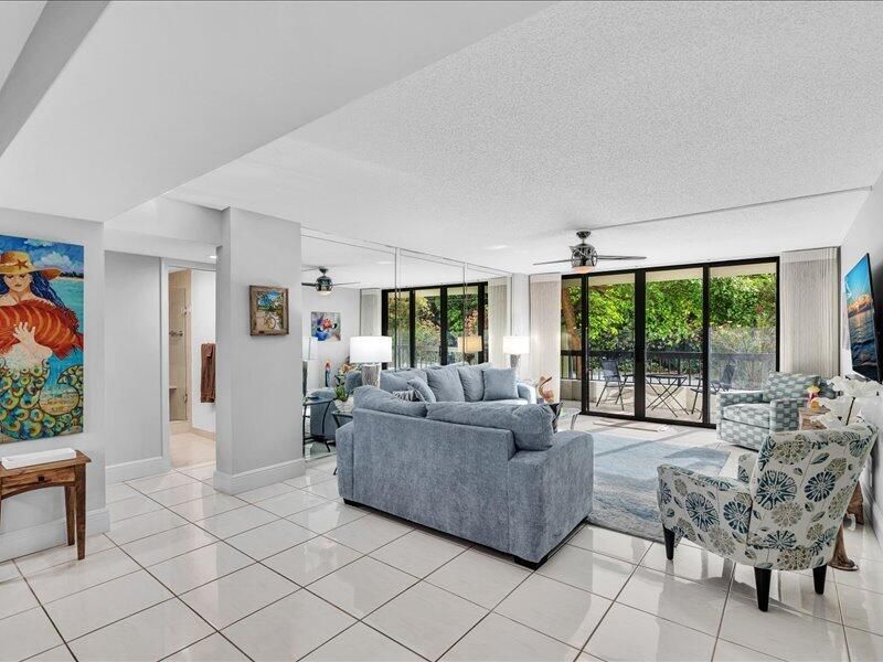 277 N Ocean Boulevard, Unit 102, Boca Raton, FL 33432 Photo