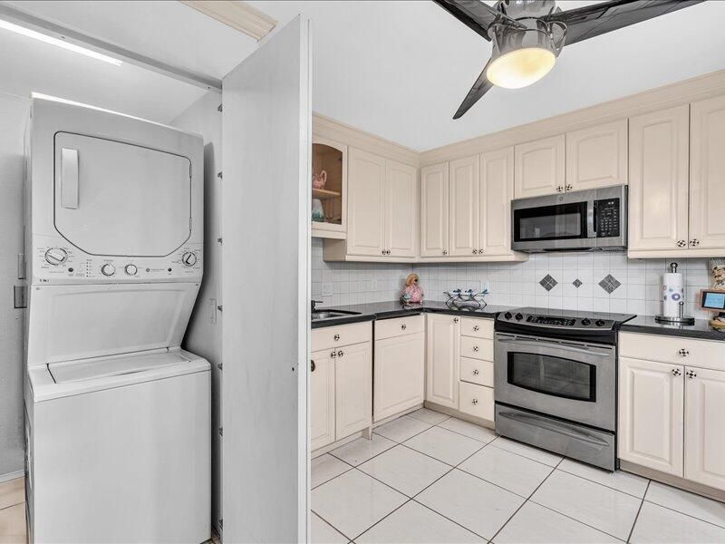 277 N Ocean Boulevard, Unit 102, Boca Raton, FL 33432 Photo