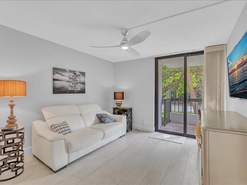 277 N Ocean Boulevard, Unit 102, Boca Raton, FL 33432 Photo