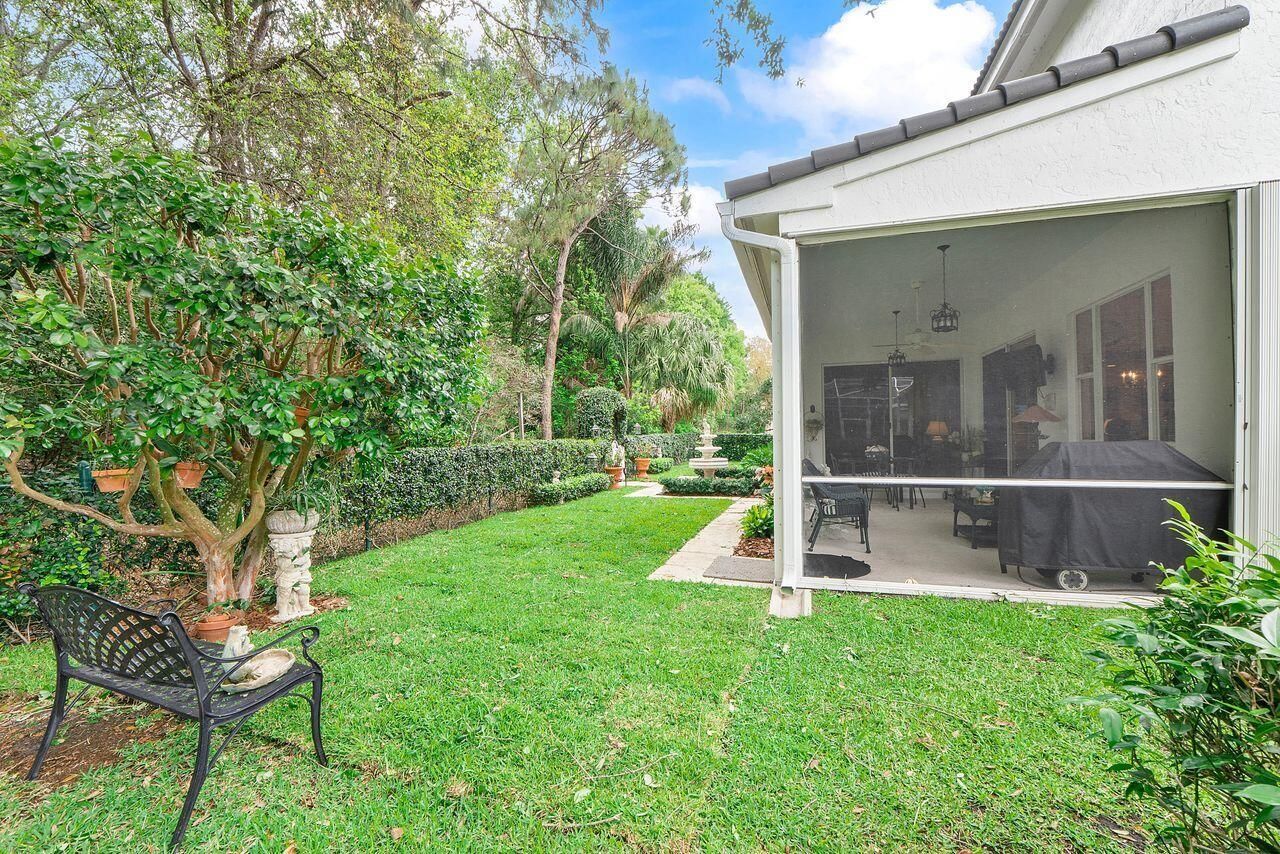 152 Oakwood Lane, Palm Beach Gardens, FL 33410 Photo