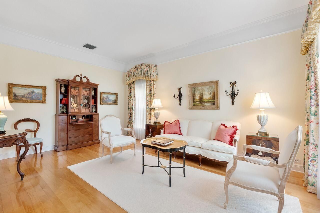 152 Oakwood Lane, Palm Beach Gardens, FL 33410 Photo