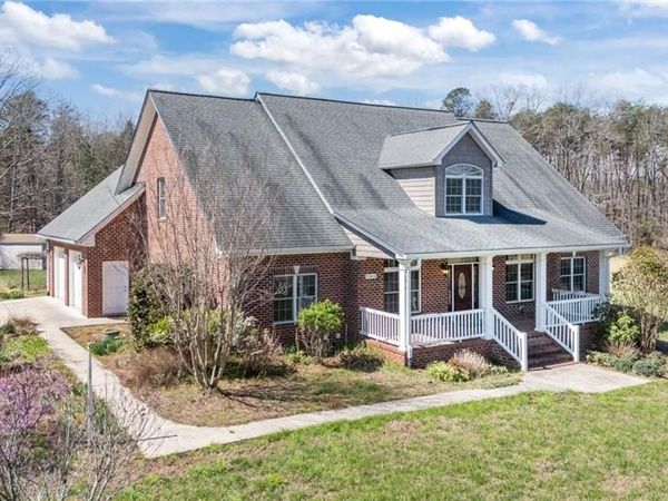 7360 Nc Highway 704, Madison, NC 27025