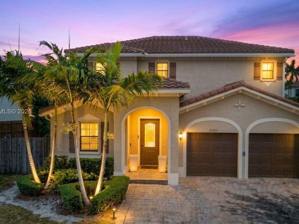 17343 SW 155th Ct , Miami, FL 33187
