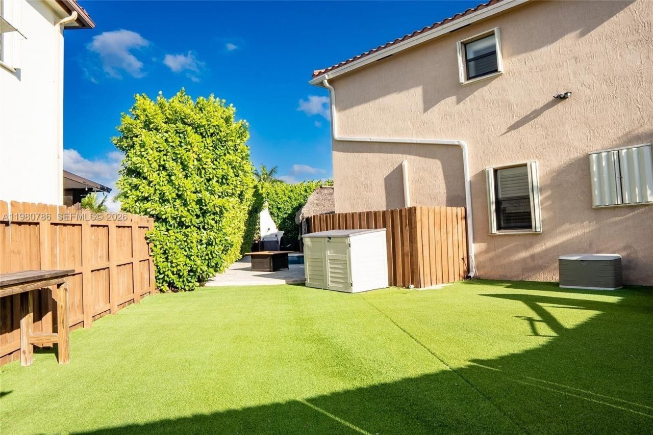 17343 SW 155th Ct , Miami, FL 33187 Photo