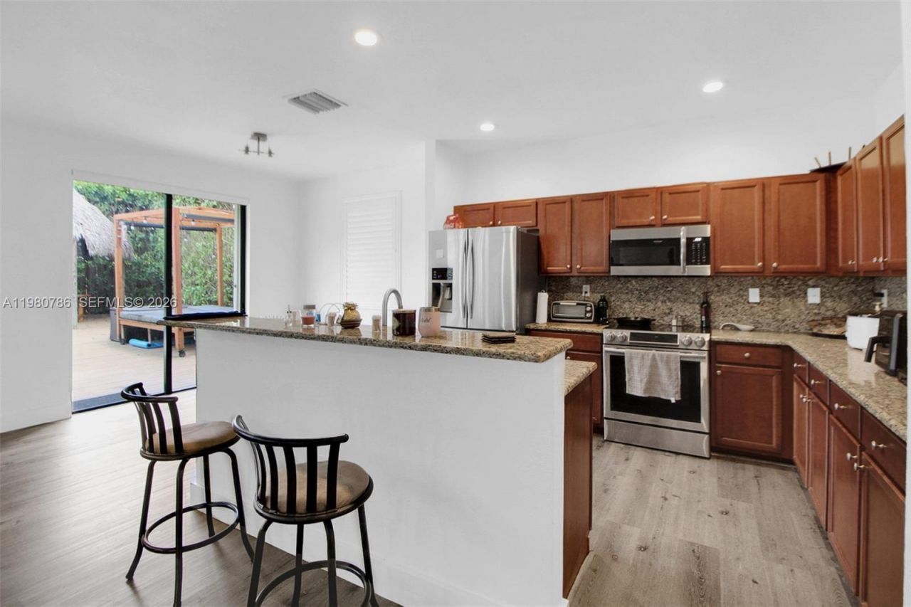 17343 SW 155th Ct , Miami, FL 33187 Photo